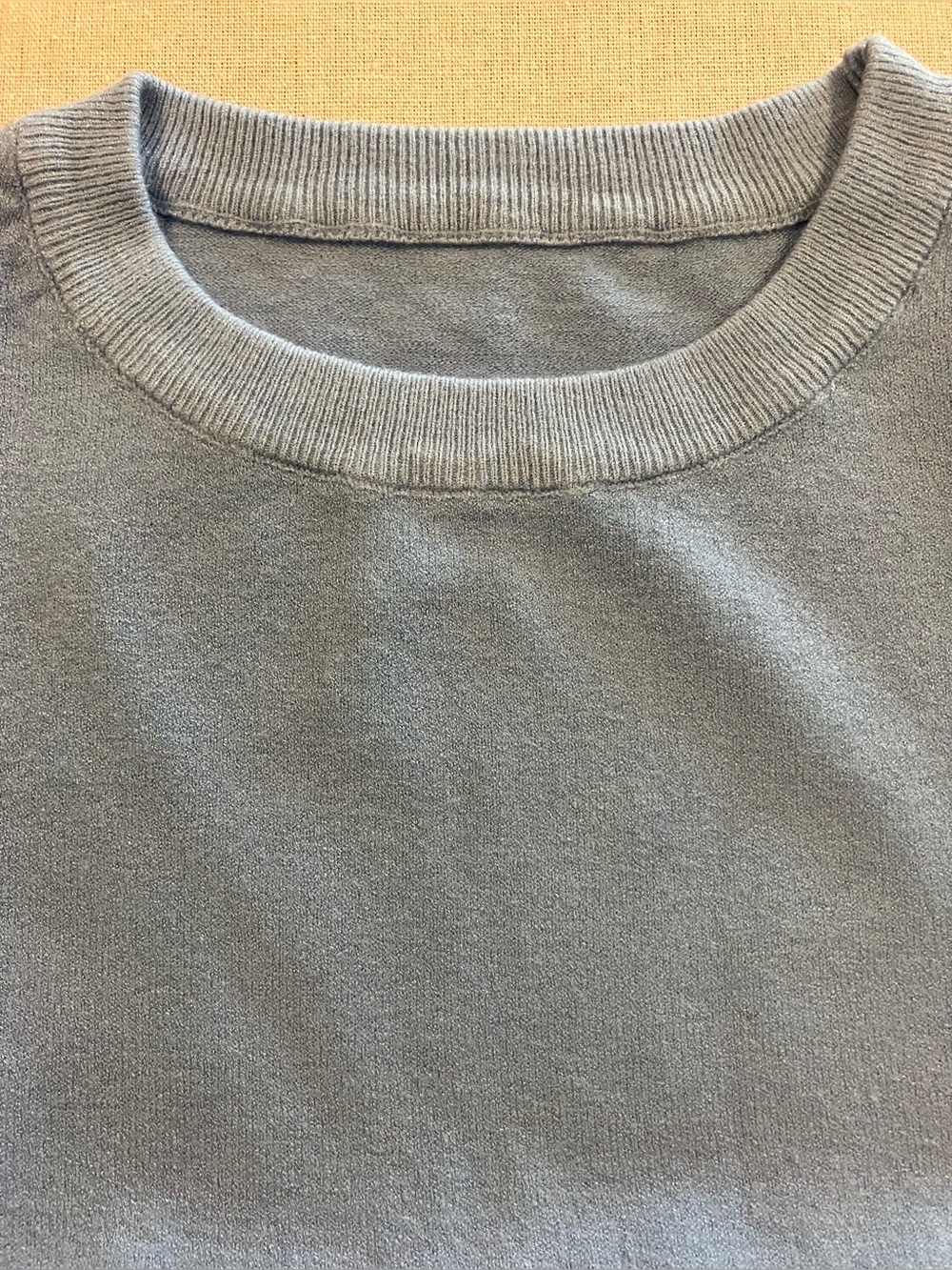 Men’s Large Powder Blue Short Sleeve Cotton Crewneck Sweater